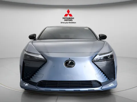 More photos of 2023 Lexus RZ 450e Premium at Jidd Motors Mitsubishi, IL