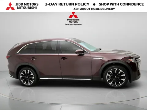 More photos of 2024 Mazda CX-90 PHEV Premium at Jidd Motors Mitsubishi, IL