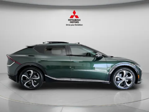 More photos of 2023 Kia EV6 GT-Line at Jidd Motors Mitsubishi, IL