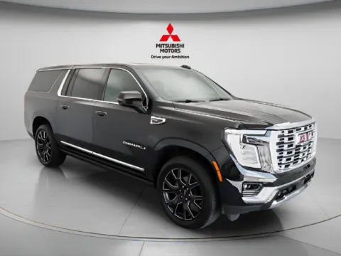 More photos of 2025 GMC Yukon XL Denali at Jidd Motors Mitsubishi, IL