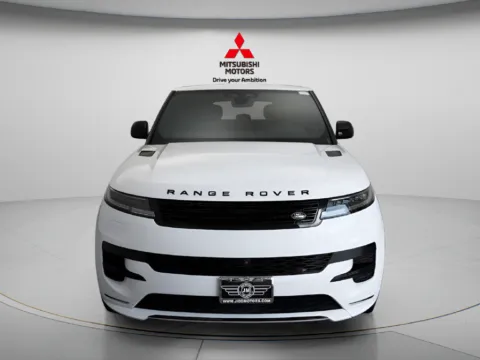 More photos of 2024 Land Rover Range Rover Sport Dynamic SE at Jidd Motors Mitsubishi, IL