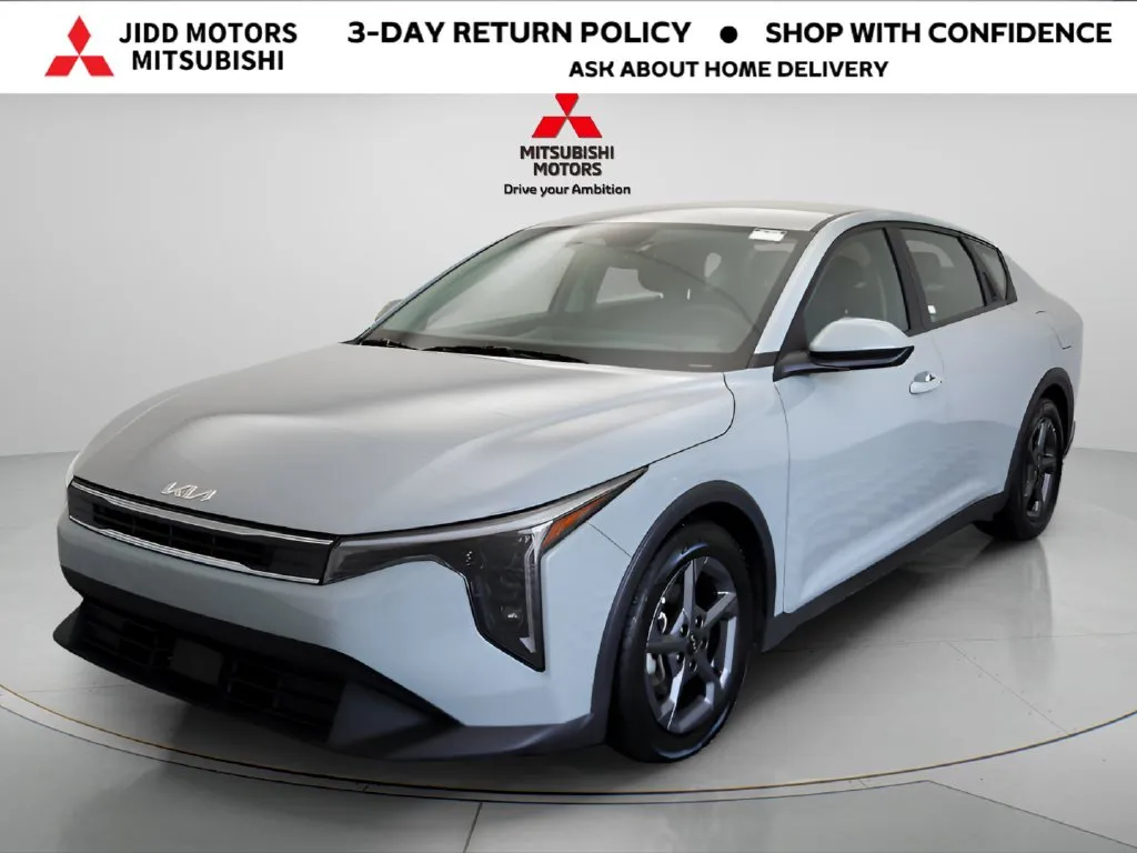 Gray 2025 Kia K4 LXS for sale in Des Plaines, IL