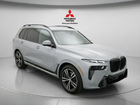 More photos of 2026 BMW X7 xDrive40i at Jidd Motors Mitsubishi, IL