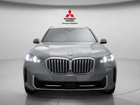 More photos of 2026 BMW X5 xDrive40i at Jidd Motors Mitsubishi, IL