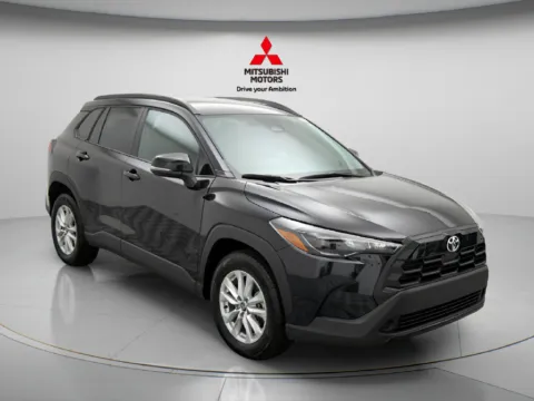 More photos of 2026 Toyota Corolla Cross LE at Jidd Motors Mitsubishi, IL