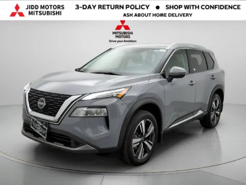 Gray 2023 Nissan Rogue SL for sale in Des Plaines, IL