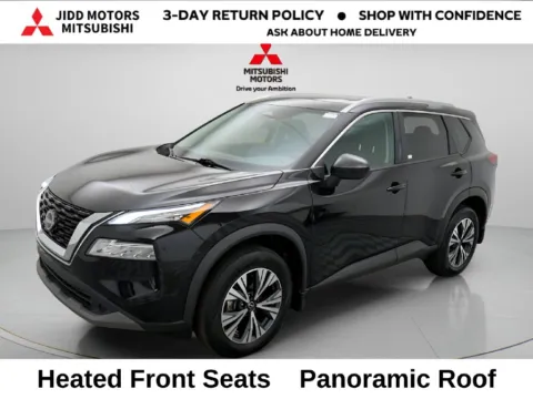 Black 2023 Nissan Rogue SV for sale in Des Plaines, IL