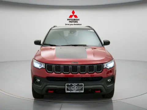 More photos of 2025 Jeep Compass Trailhawk at Jidd Motors Mitsubishi, IL