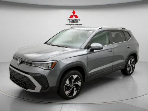 Photos of 2025 Volkswagen Taos 1.5T SE for sale in Des Plaines, IL at Jidd Motors Mitsubishi