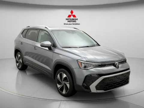 More photos of 2025 Volkswagen Taos 1.5T SE at Jidd Motors Mitsubishi, IL