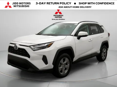 White 2025 Toyota RAV4 XLE for sale in Des Plaines, IL
