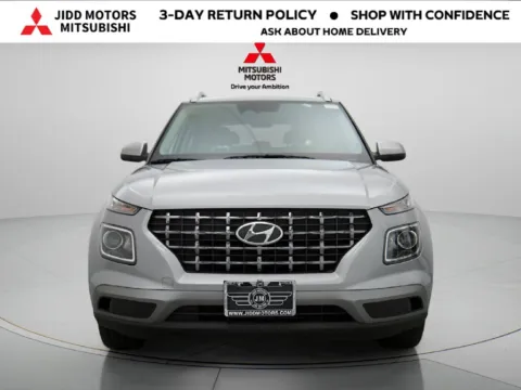More photos of 2025 Hyundai Venue SEL at Jidd Motors Mitsubishi, IL