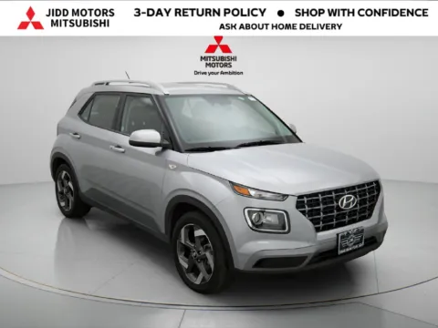 More photos of 2025 Hyundai Venue SEL at Jidd Motors Mitsubishi, IL