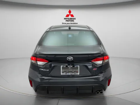 More photos of 2025 Toyota Corolla SE at Jidd Motors Mitsubishi, IL