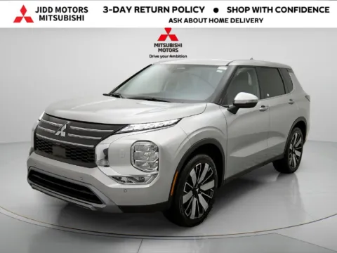 Another view of 2025 Mitsubishi Outlander SE for sale in Des Plaines, IL at Jidd Motors Mitsubishi