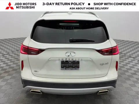 More photos of 2022 INFINITI QX50 LUXE at Jidd Motors Mitsubishi, IL