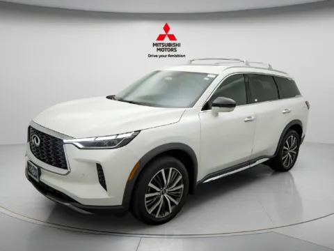 Photos of 2023 INFINITI QX60 Sensory for sale in Des Plaines, IL at Jidd Motors Mitsubishi