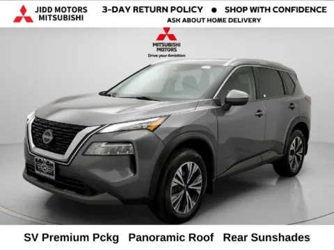 Gray 2023 Nissan Rogue SV for sale in Des Plaines, IL