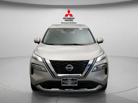More photos of 2023 Nissan Rogue Platinum at Jidd Motors Mitsubishi, IL