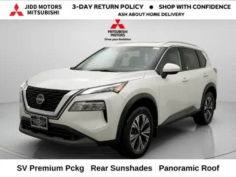 White 2023 Nissan Rogue SV for sale in Des Plaines, IL