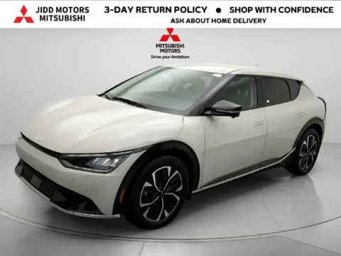 White 2024 Kia EV6 Wind for sale in Des Plaines, IL