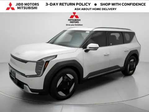 Photos of 2024 Kia EV9 Wind for sale in Des Plaines, IL at Jidd Motors Mitsubishi