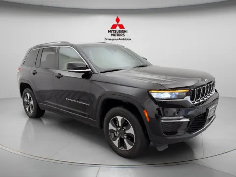 Another view of 2023 Jeep Grand Cherokee 4xe for sale in Des Plaines, IL at Jidd Motors Mitsubishi