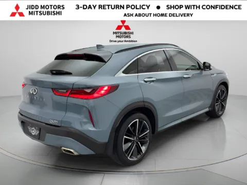 More photos of 2023 INFINITI QX55 LUXE at Jidd Motors Mitsubishi, IL