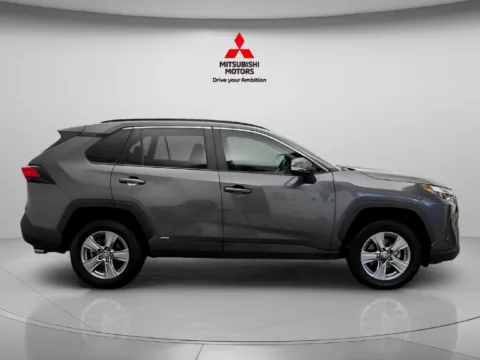 More photos of 2025 Toyota RAV4 Hybrid XLE at Jidd Motors Mitsubishi, IL