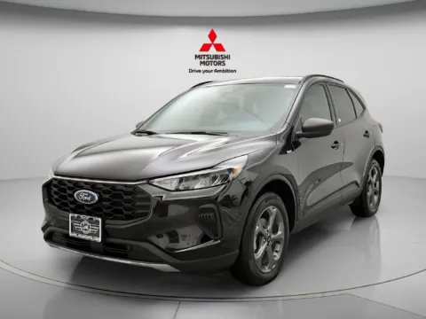 Photos of 2025 Ford Escape ST-Line for sale in Des Plaines, IL at Jidd Motors Mitsubishi