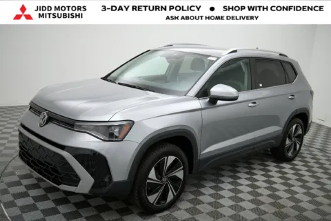 Photos of 2025 Volkswagen Taos 1.5T SE for sale in Des Plaines, IL at Jidd Motors Mitsubishi