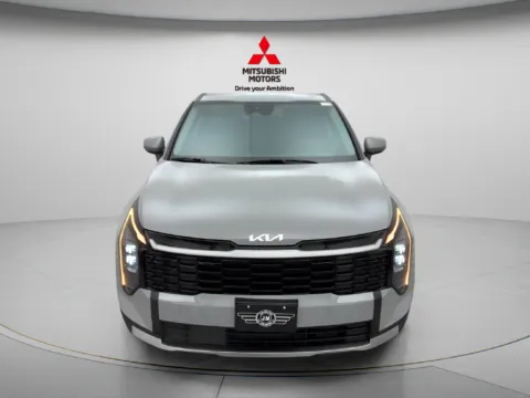 Photos of 2026 Kia Sportage Hybrid S for sale in Des Plaines, IL at Jidd Motors Mitsubishi