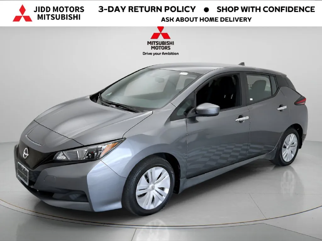 2025 Nissan Leaf