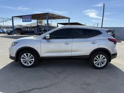 More photos of 2018 Nissan Rogue Sport SV at RightDrive - 7320 Alameda, TX