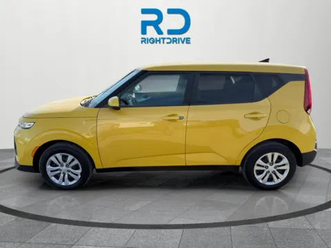 More photos of 2020 Kia Soul LX at RightDrive - 7320 Alameda, TX