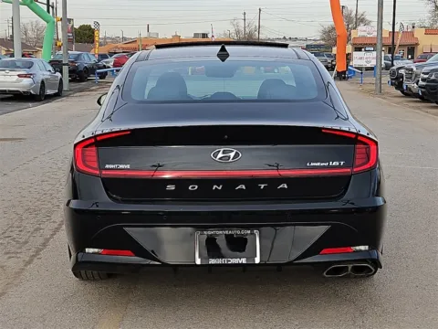 More photos of 2021 Hyundai Sonata Limited at RightDrive - 7320 Alameda, TX