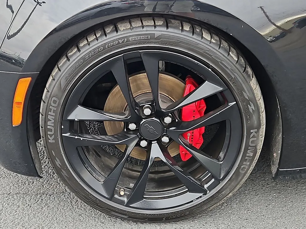 2020 Chevrolet Camaro 1LT - Photo 9