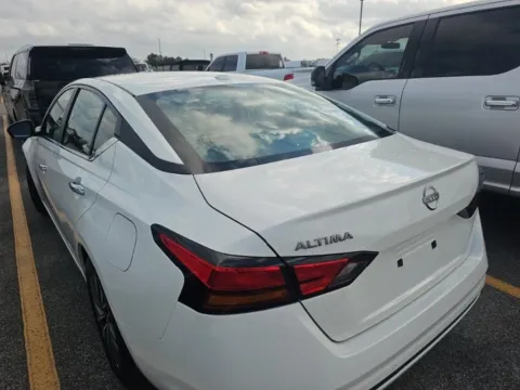 More photos of 2025 Nissan Altima 2.5 SV at RightDrive - 7320 Alameda, TX
