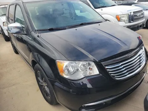 Photos of 2016 Chrysler Town & Country Touring-L for sale in El Paso, TX at RightDrive - 7320 Alameda