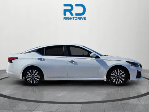 Photos of 2023 Nissan Altima 2.5 SV for sale in El Paso, TX at RightDrive - 7320 Alameda