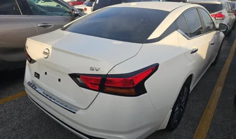 More photos of 2023 Nissan Altima 2.5 SV at RightDrive - 7320 Alameda, TX