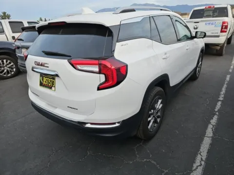 More photos of 2024 GMC Terrain SLT at RightDrive - 7320 Alameda, TX