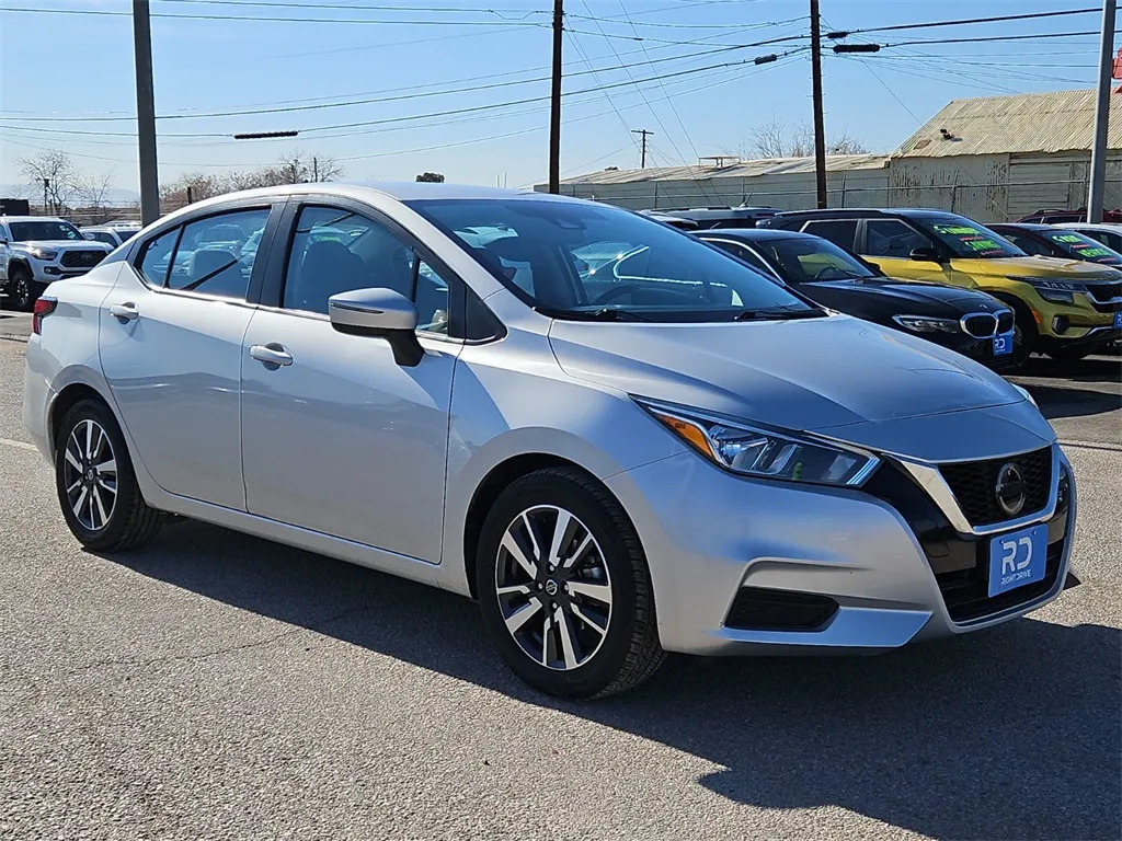 2021 Nissan Versa Sedan SV