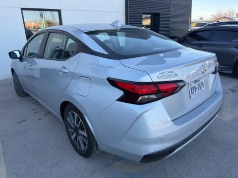More photos of 2021 Nissan Versa 1.6 SV at RightDrive - 7320 Alameda, TX
