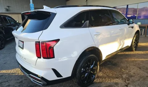 More photos of 2022 Kia Sorento SX at RightDrive - 7320 Alameda, TX