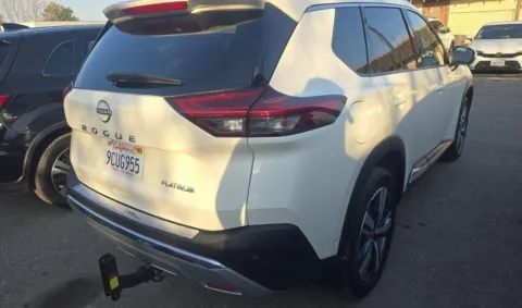 More photos of 2022 Nissan Rogue Platinum at RightDrive - 7320 Alameda, TX