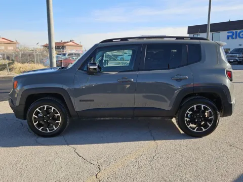 More photos of 2023 Jeep Renegade Latitude at RightDrive - 7320 Alameda, TX
