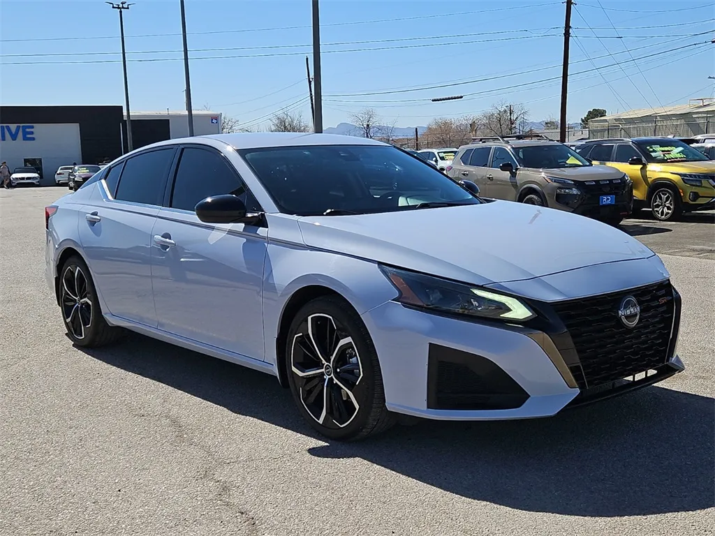 2023 Nissan Altima 2.5 SR for sale in El Paso, TX
