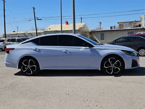 Photos of 2023 Nissan Altima 2.5 SR for sale in El Paso, TX at RightDrive - 7320 Alameda