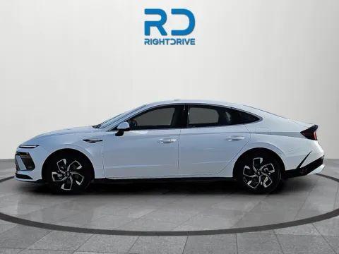 More photos of 2025 Hyundai Sonata SEL at RightDrive - 7320 Alameda, TX